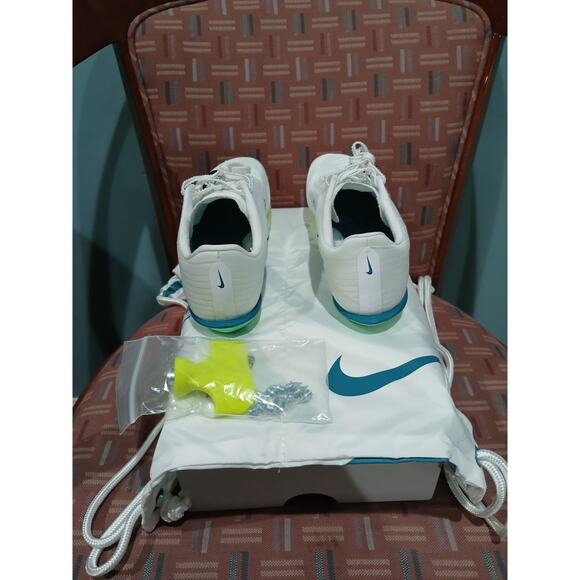 New Mens 4.5/Womens 6 Nike Maxfly 2 White Racing Track Field Spikes FD8395-102 - Picture 4 of 10